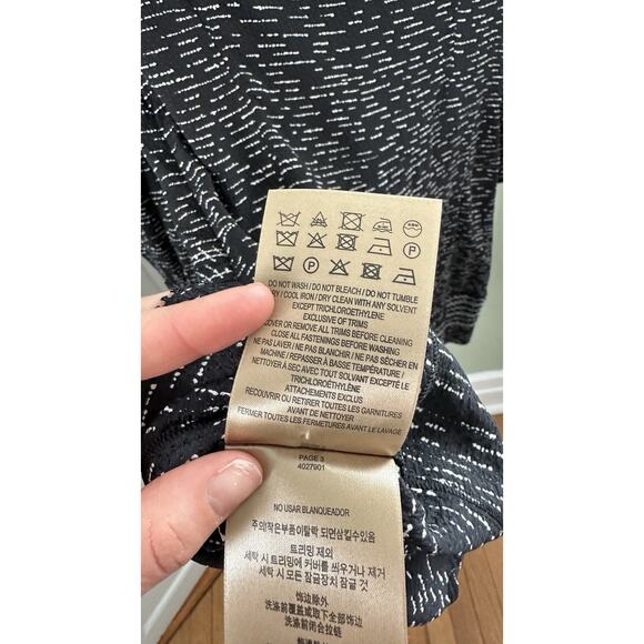 Burberry Black White Swingy Mini Dress Long Sleeve Swiss Dot Silk Small/4-6 - Picture 12 of 12